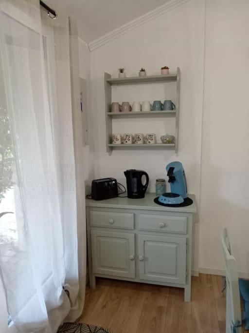 Jolie Maisonnette Dans Residence Calme Avec Piscine Le Barcarès エクステリア 写真